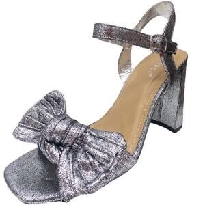 Bamboo Metallic Silver Bow Front Block Heel Sandals Sling Back Women's Size 8